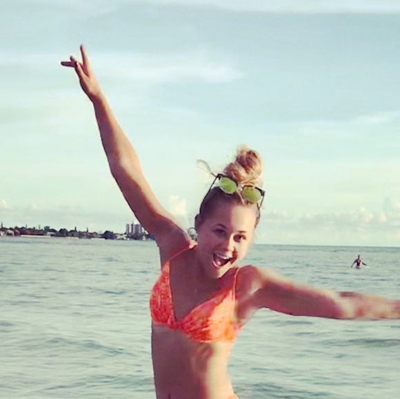 S-M Bikini Bundle - Picture 4 of 4